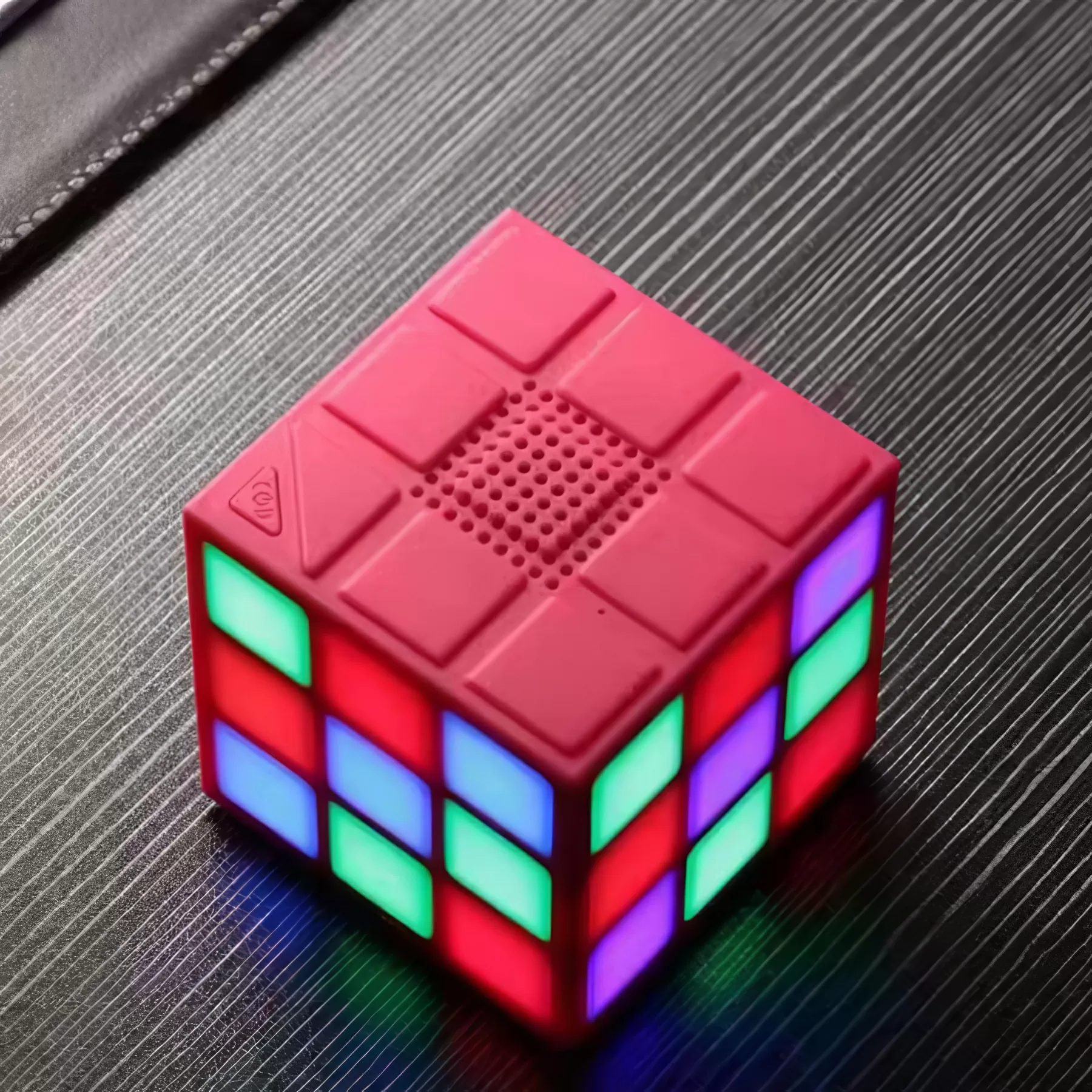 Multiple Colors Wireless Speaker - Image 5