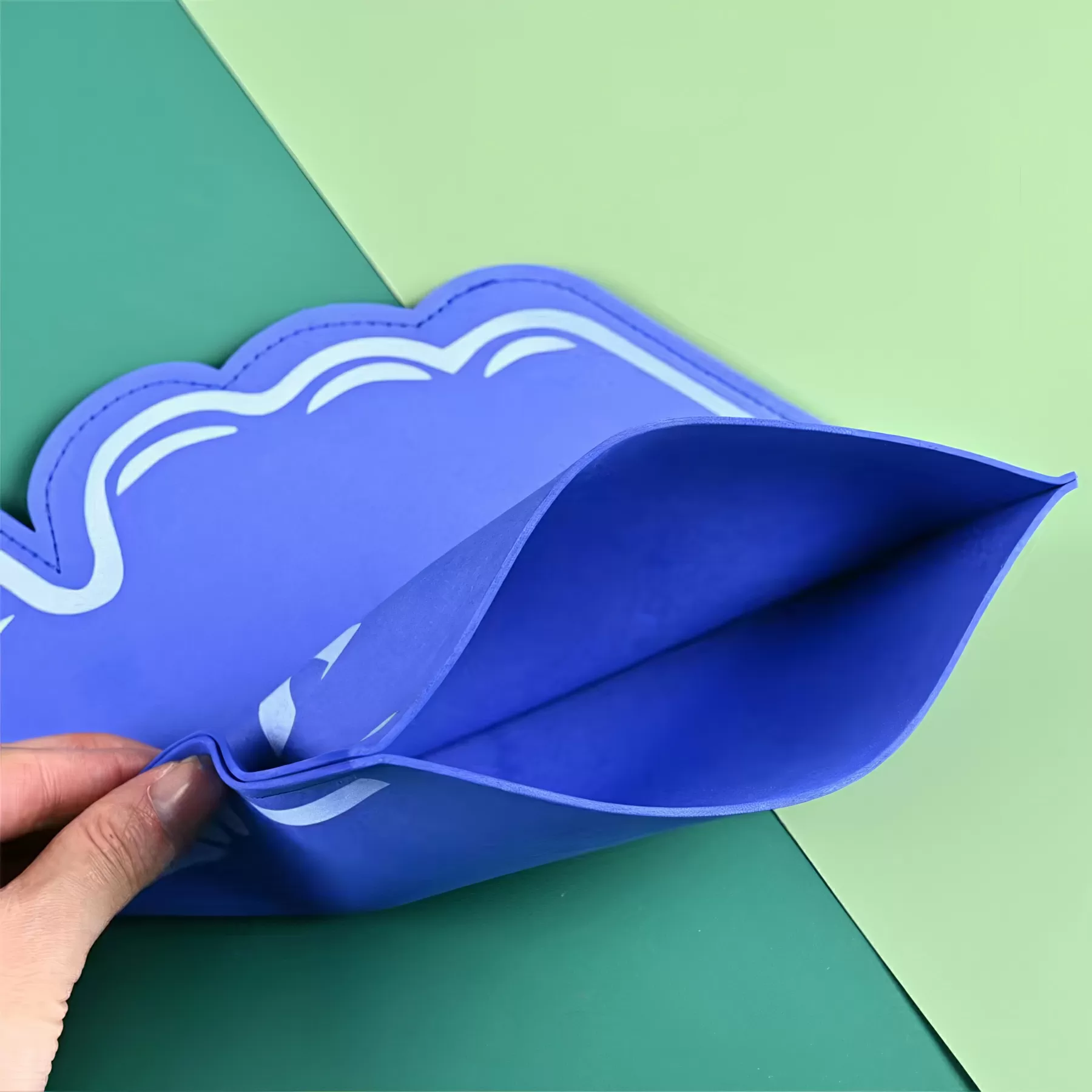 Giant Foam Finger - Image 4